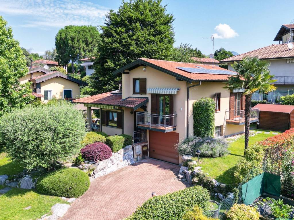 Villa a Besozzo in Via Monte Grappa - Foto 5