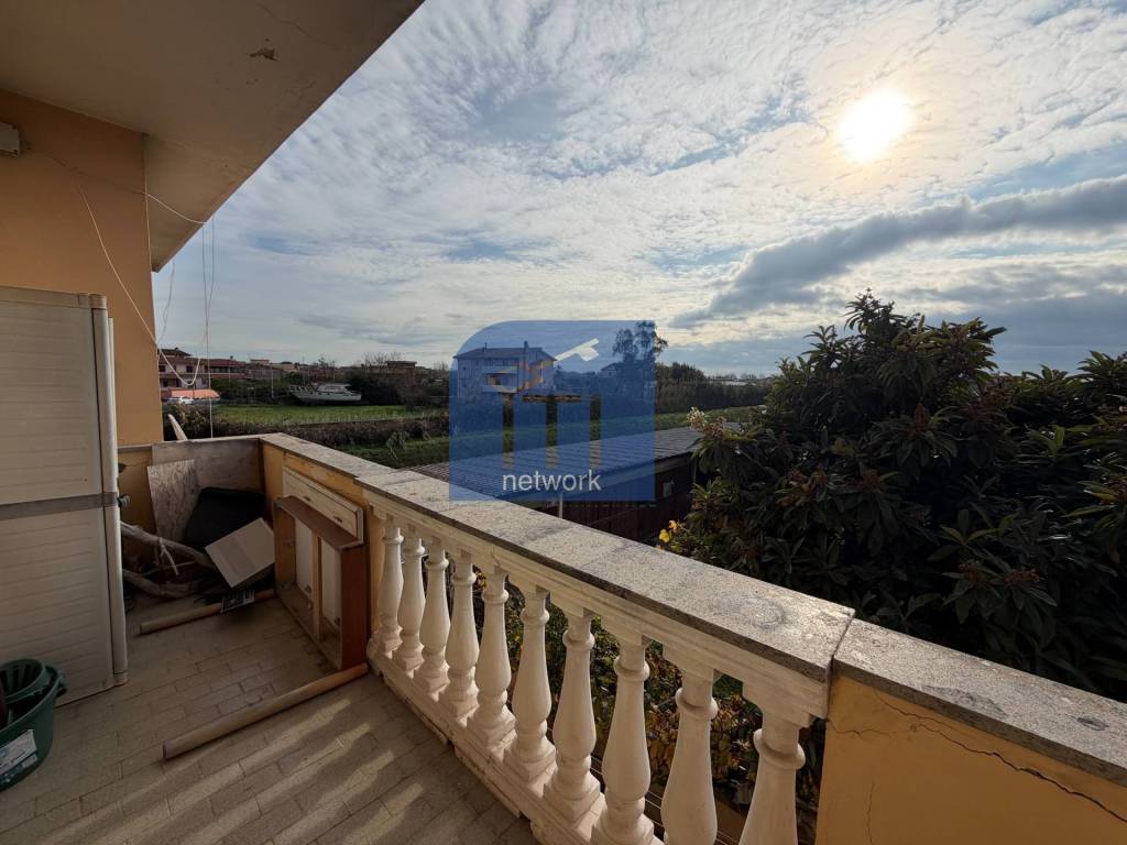 Appartamento a Fiumicino in via valderoa - Foto 2