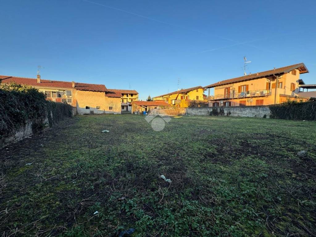 Terreno a Bellinzago novarese in Via Pietro Mascagni, 6 - Foto 5