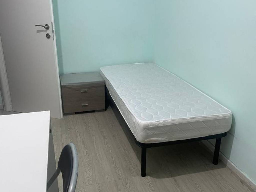 Appartamento a Messina in via giuseppe coglitore - Foto 4