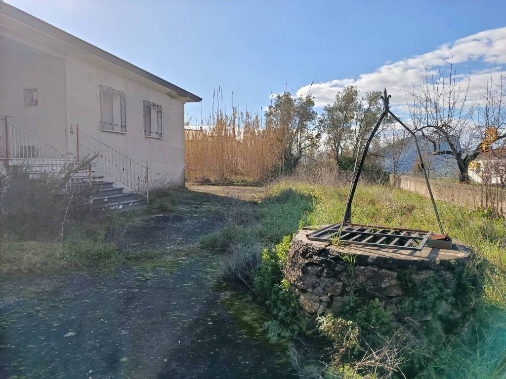Villa a Cervaro in Via Colli, 31 - Foto 2