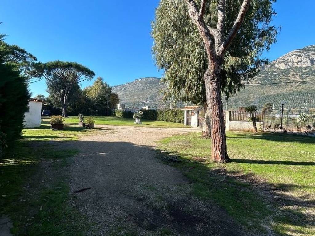 Villetta a schiera a Fondi in Via Torre Canneto - Foto 4