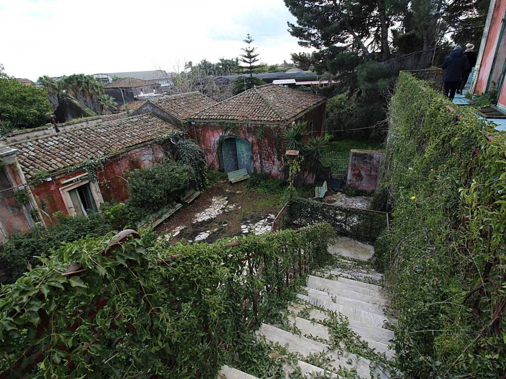 Villa a Catania in Via Luigi Sturzo, 2 - Foto 4