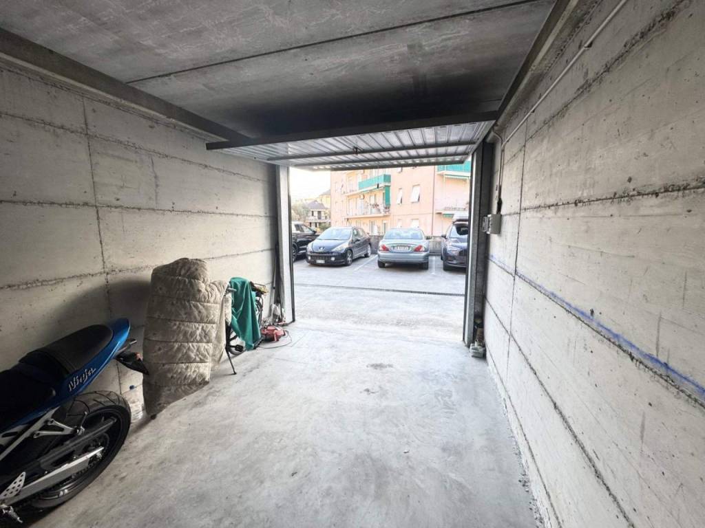 Box / garage a Chiavari in Via Amedeo Ugolini, 39 - Foto 4
