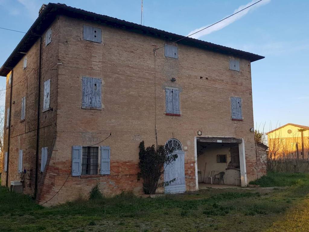 Rustico / casale a Castelvetro di modena in Via Ossi - Foto 2