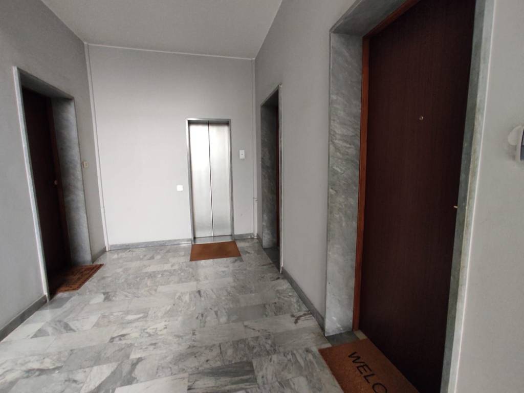 Appartamento a Bergamo in Via Francesco Nullo, 9 - Foto 4