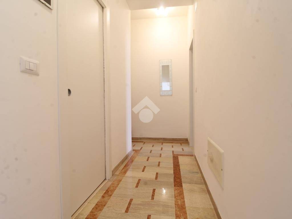 Appartamento a Reggio calabria in Via Pasquale Andiloro, 103 - Foto 4