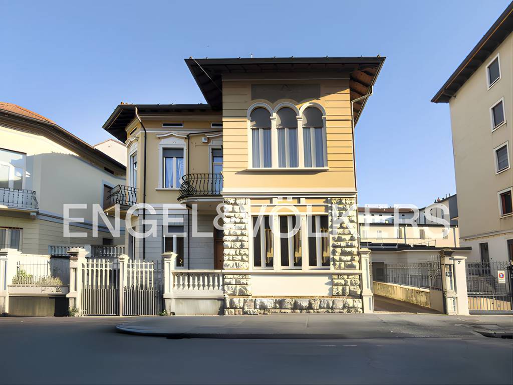 Villa a Brescia in Via del Campo di Marte - Foto 2
