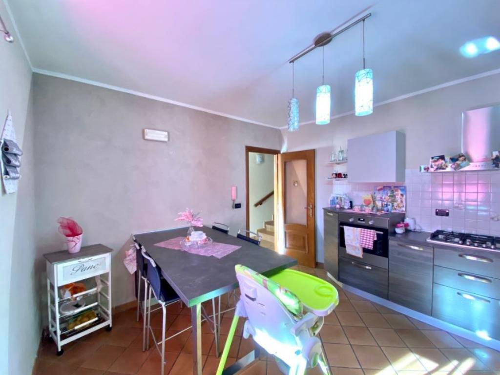 Villa a Caprie in Via Peroldrado - Foto 2