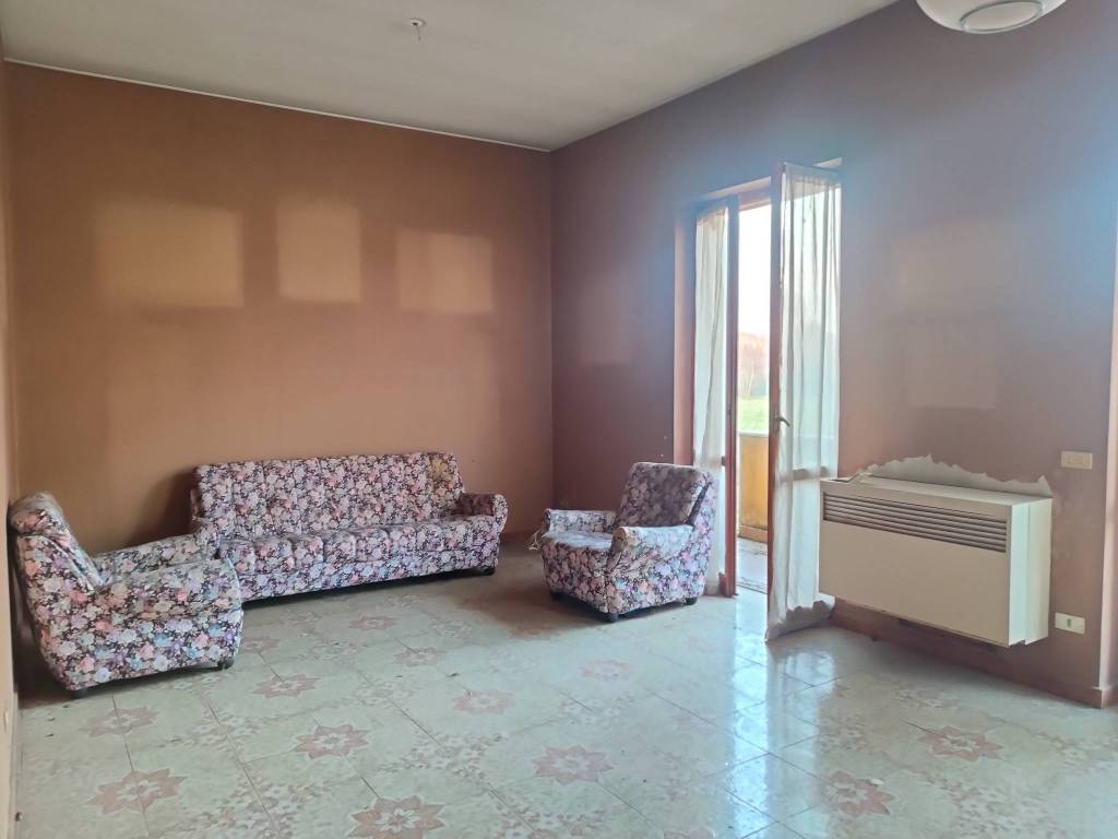 Villa a Sant'angelo lodigiano in Via Ugo Foscolo - Foto 4