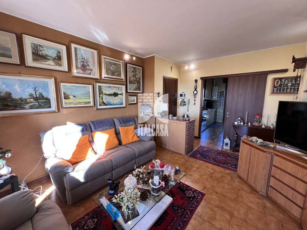 Appartamento a Curtatone in Via Walter Tobagi - Foto 3