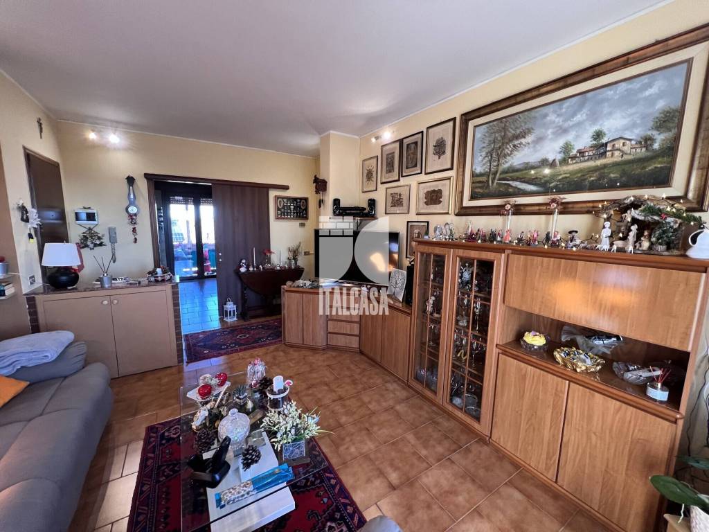 Appartamento a Curtatone in Via Walter Tobagi - Foto 4