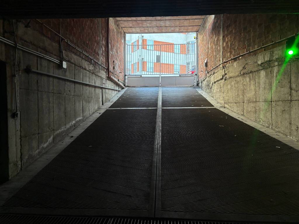 Box / garage a Vercelli in Via Antonio Gramsci, 4 - Foto 5