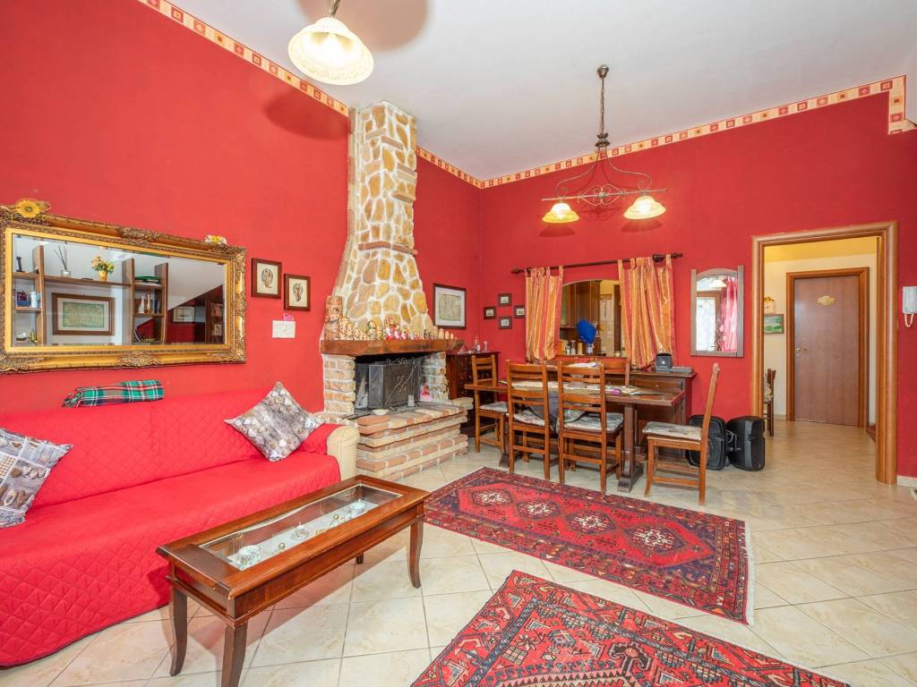 Villa a Guidonia montecelio in Via Pietro Vannucci - Foto 2