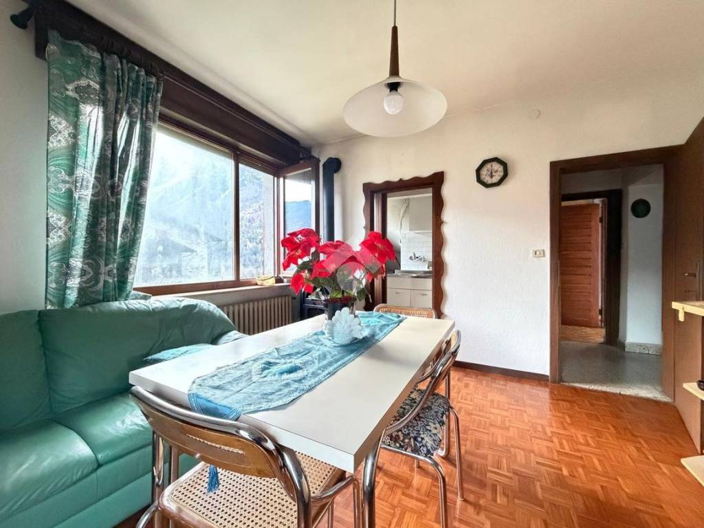 Villa a Forni di sopra in via nazionale, 290 - Foto 3