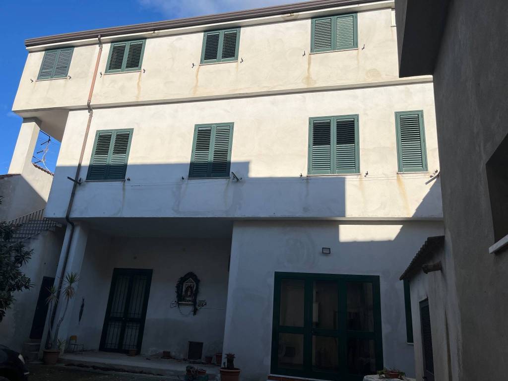 Palazzo / stabile a Caserta in Vicolo Marsilio Ficino - Foto 3