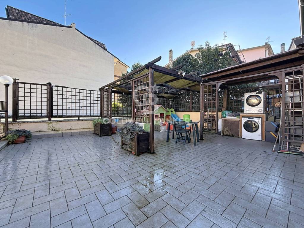 Appartamento a Monterotondo in Via della Maiella, 8 - Foto 4