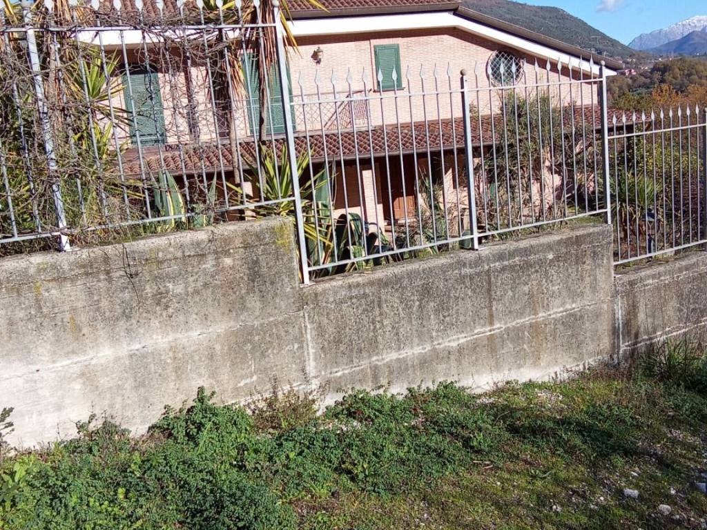 Villa a Salerno in Via Altimari - Foto 2
