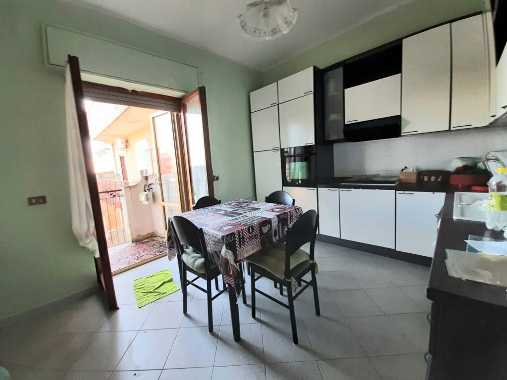 Appartamento a Catanzaro in Viale Vincenzo De Filippis, 108 - Foto 4