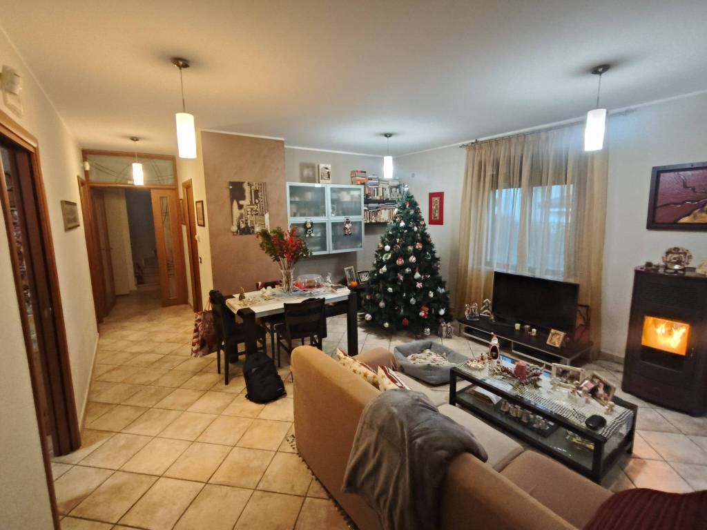 Villa a San floro in Via Martiri di Nassirya - Foto 4