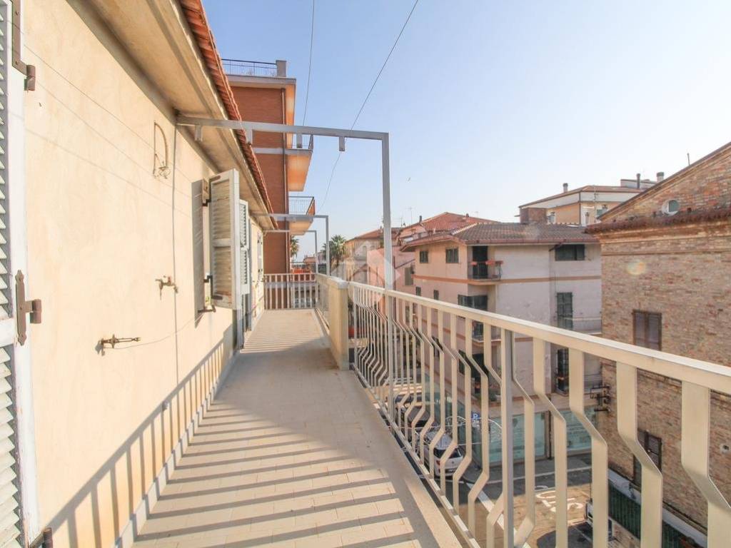 Casa indipendente a San benedetto del tronto in Via pizzi, 105 - Foto 5
