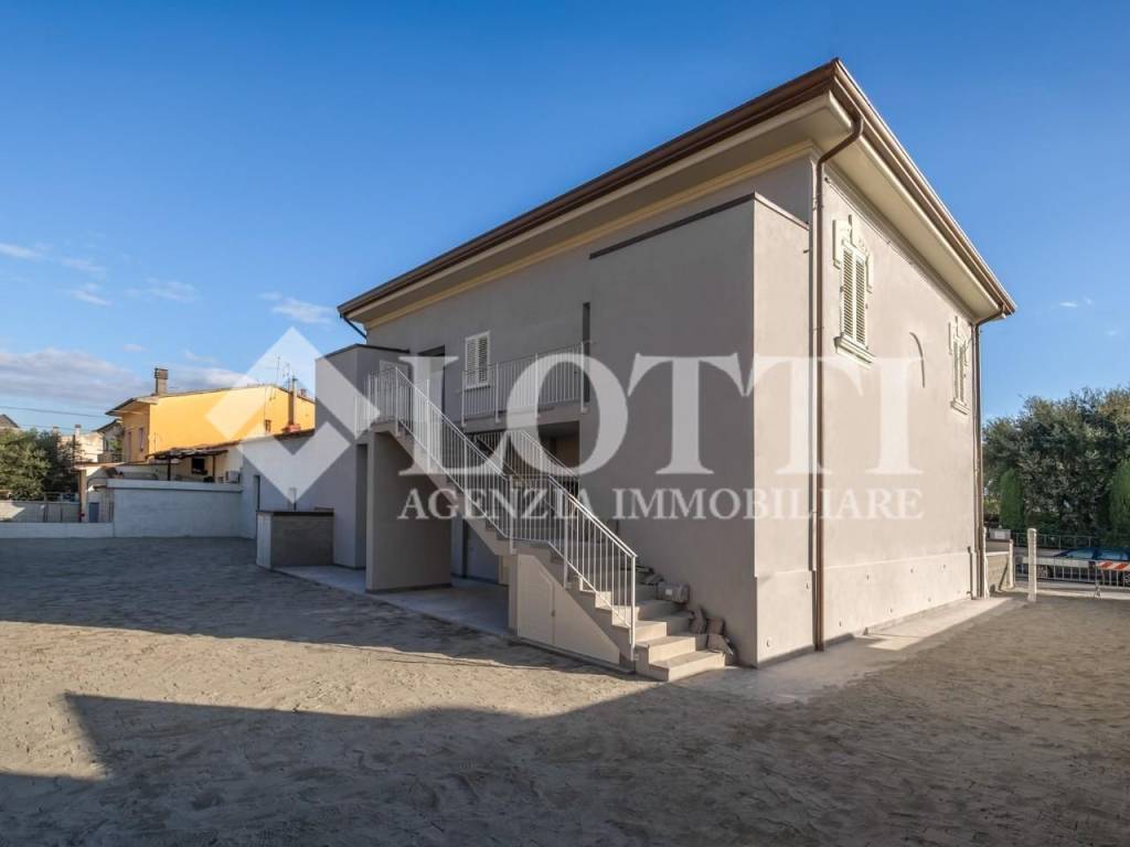 Appartamento a Pontedera in V.Dei Donatori Del Sangue, , 56025 - Foto 4