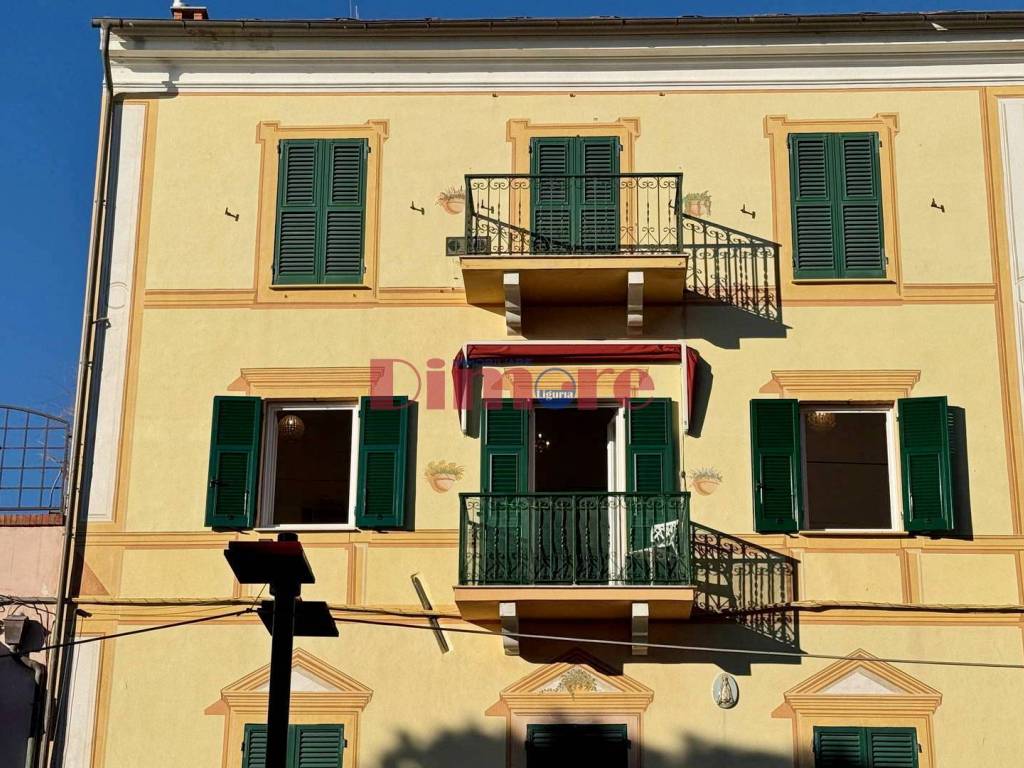 Appartamento a Finale ligure in Via San Pietro, 14 - Foto 2
