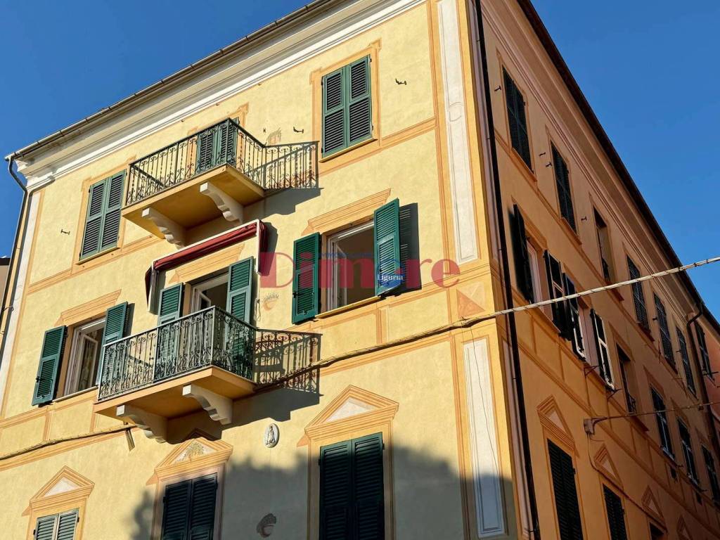 Appartamento a Finale ligure in Via San Pietro, 14 - Foto 3
