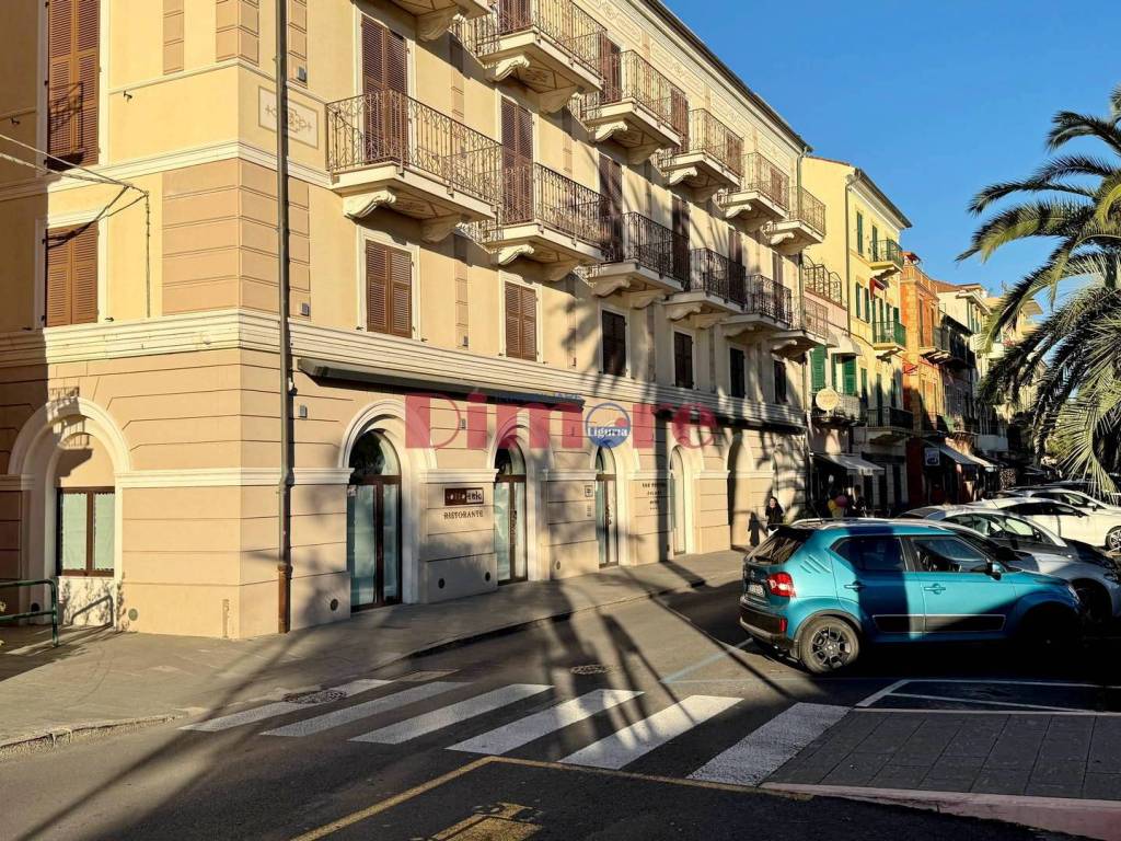 Appartamento a Finale ligure in Via San Pietro, 14 - Foto 4