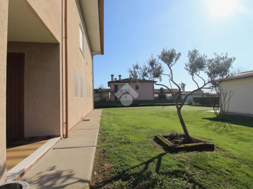 Villa a Oderzo in Via per Piavon - Foto 4