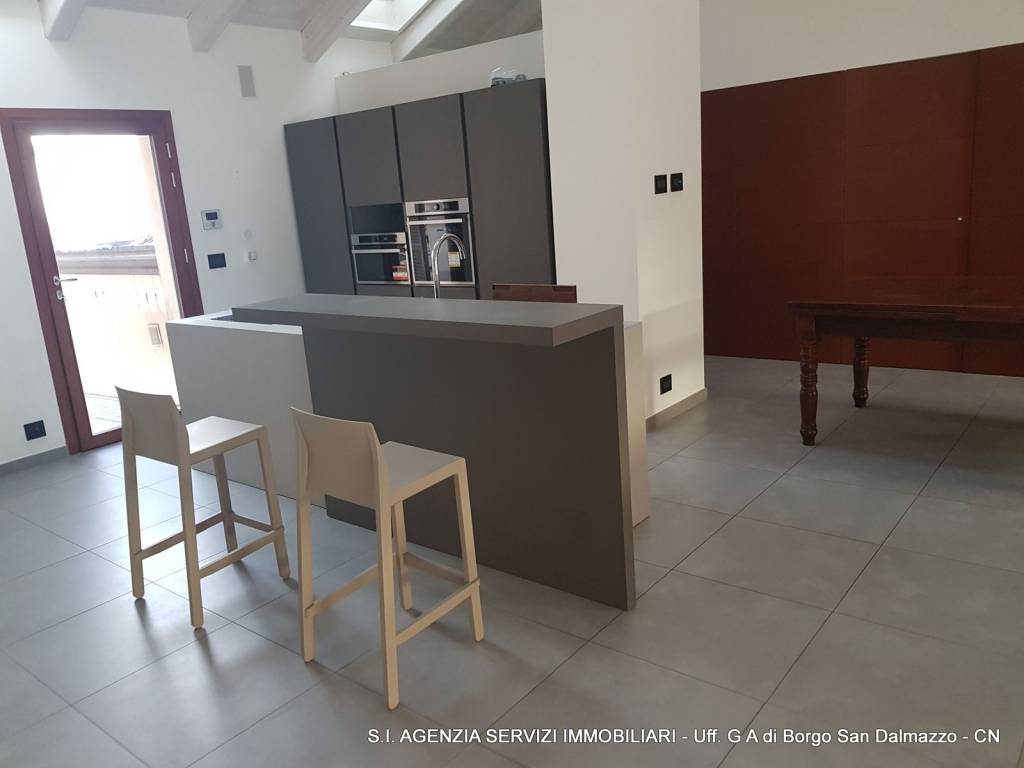 Attico / mansarda a Borgo san dalmazzo - Foto 2