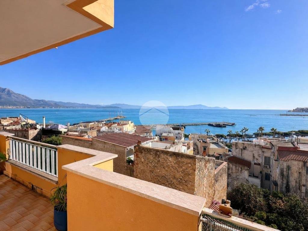 Appartamento a Gaeta in Via Gastone Maresca, 72 - Foto 4