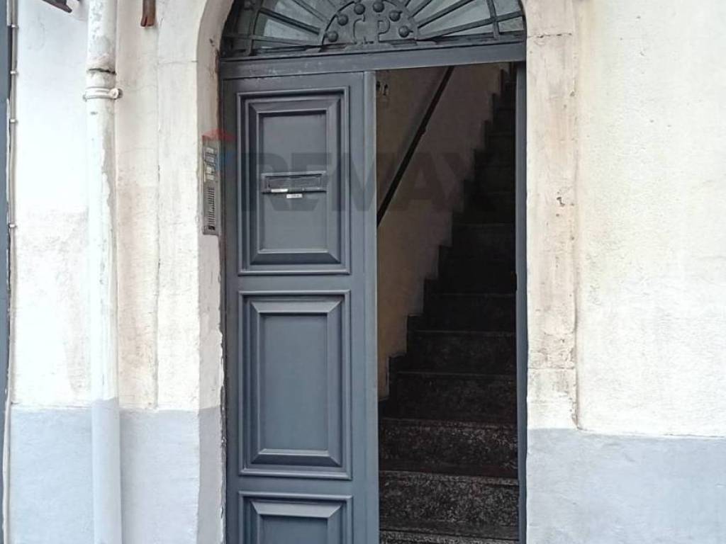 Palazzo / stabile a Catania in Via Del Rotolo, 6 - Foto 2