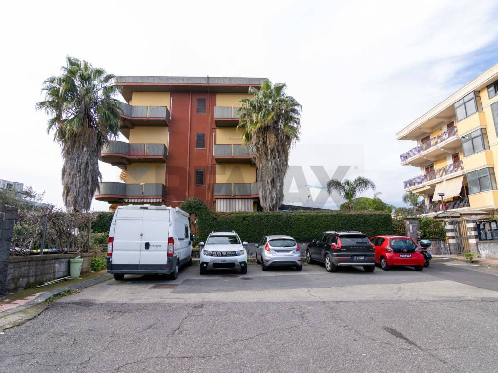 Appartamento a Giarre in Via Angelina Damiani Lanza, 24 - Foto 3