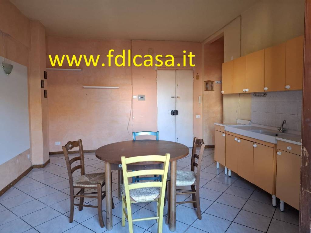 Appartamento a Castelfiorentino in Via Dante Alighieri, 2 - Foto 2