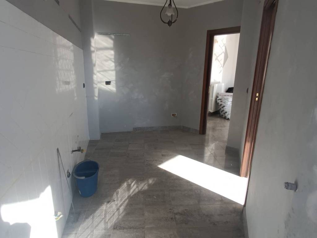 Appartamento a Lagonegro in Via delle Gardenie - Foto 4