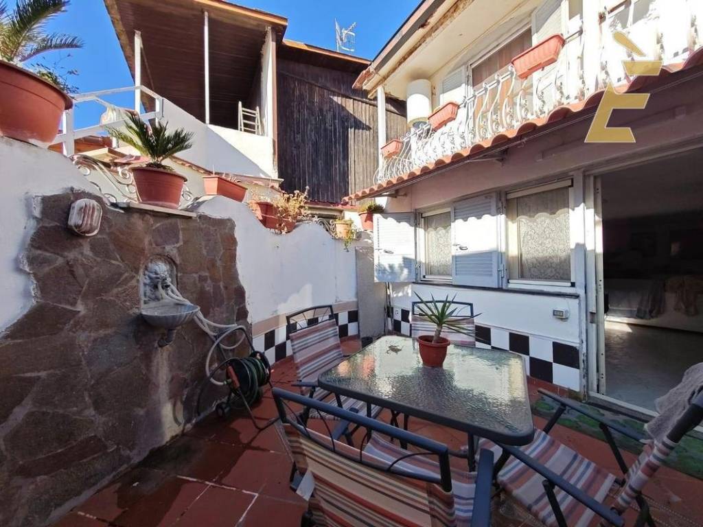 Villa a Giugliano in campania in Via lago patria, 23 - Foto 3