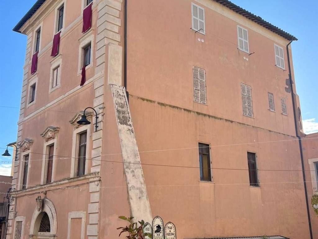Appartamento a Nettuno in Via Marcantoni Colonna - Foto 2