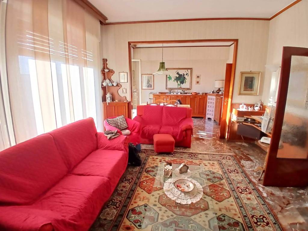 Appartamento a Pistoia in Via Mario Pagano - Foto 2