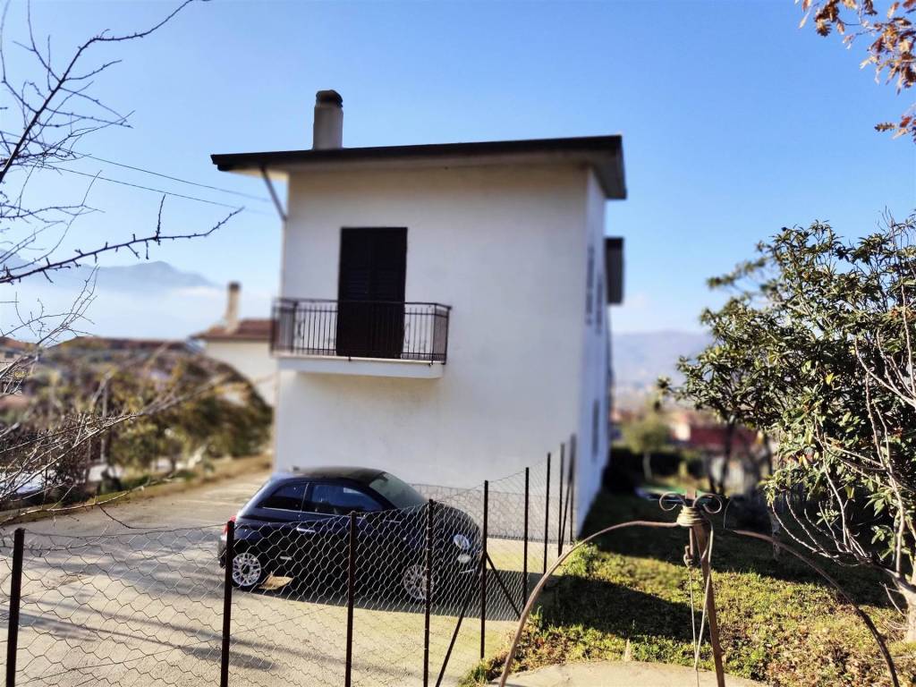 Casa indipendente a Santo stefano del sole in via san pietro , 12 - Foto 3