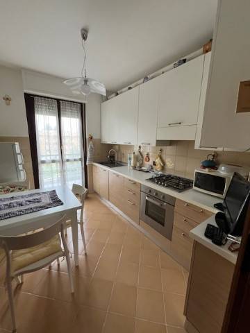 Appartamento a Tortona in Via Mario Silla - Foto 5