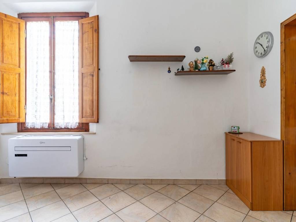 Appartamento a Empoli in Piazza Pinturicchio, , 50053 - Foto 3