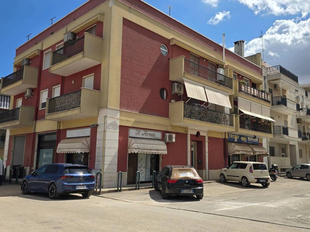 Appartamento a Conversano in Via Amedeo Modigliani - Foto 2