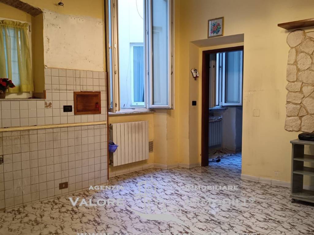 Appartamento a Livorno in Piazza Giuseppe Mazzini, 7 - Foto 2