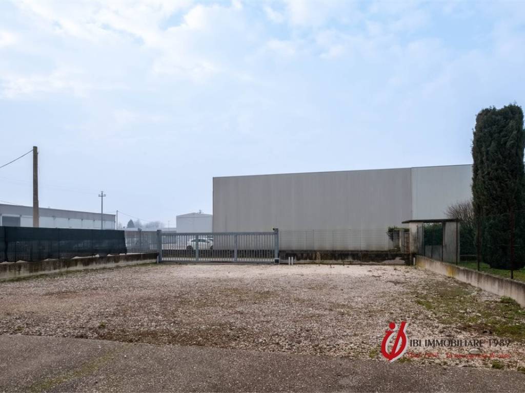 Immobile a Nogarole rocca in VIA COLOMBARE 1/B - Foto 3