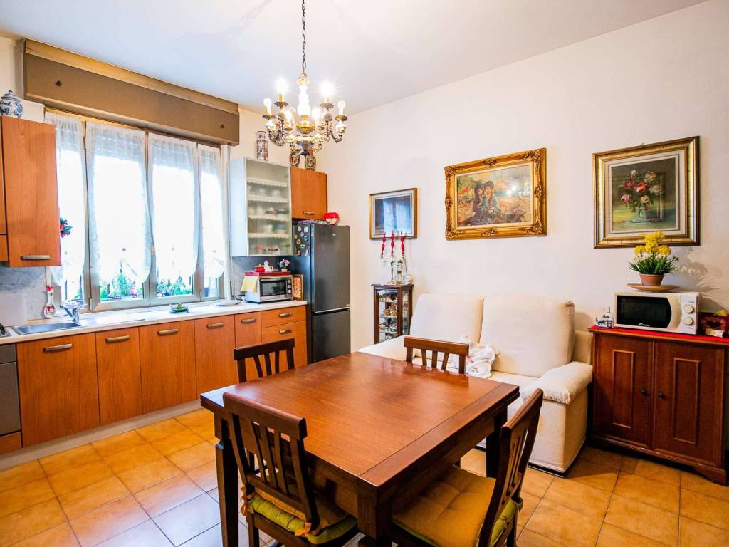 Casa indipendente a Paderno dugnano in via Eugenio Villoresi - Foto 2