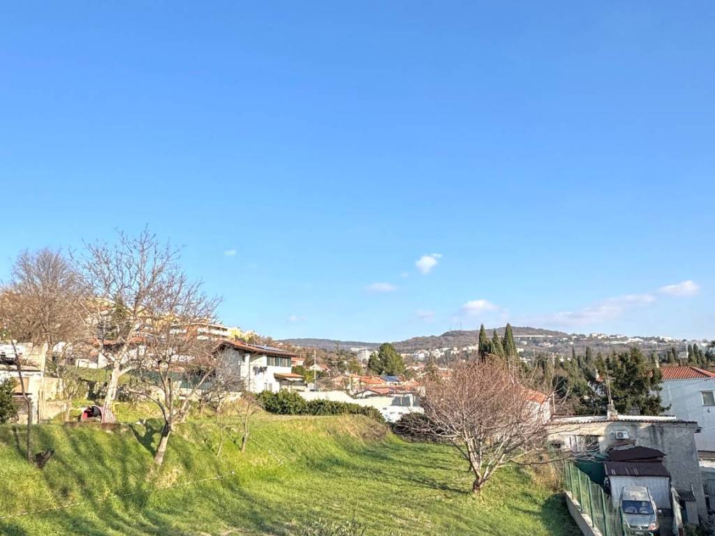 Terreno a Trieste in Via Fonte Oppia, 16 - Foto 3