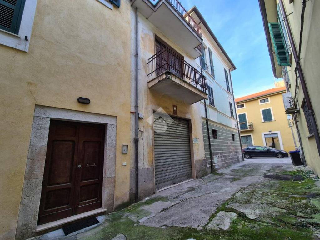 Palazzo / stabile a Sora in Vicolo Macciocchi - Foto 2