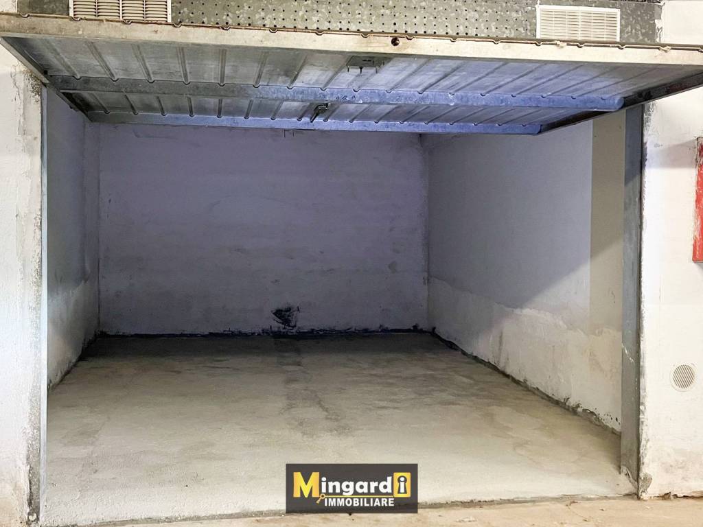 Box / garage a Nettuno in Via Scipione Borghese, 4 - Foto 2