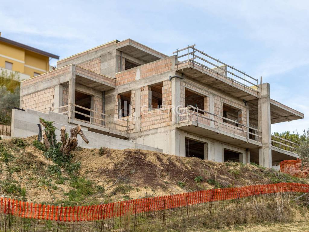 Villa a Castelfidardo in via Bramante - Foto 3